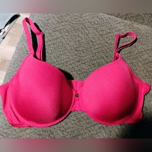 Juicy Couture Vibrant Pink Underwire Bra Sz 42D